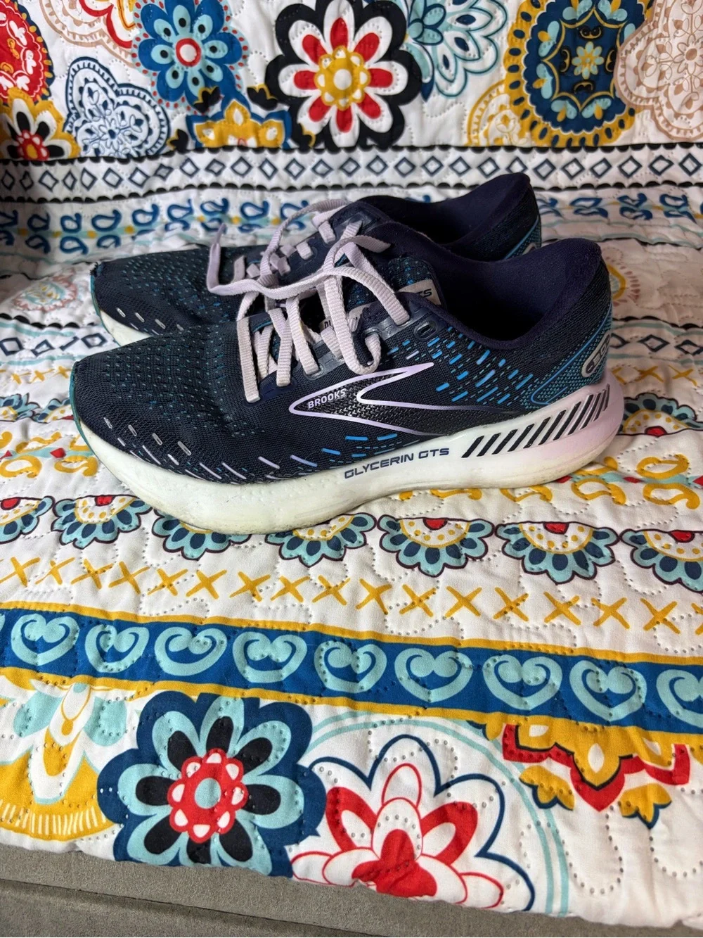 Brooks Navy and Light Pink Women’s Running Shoes